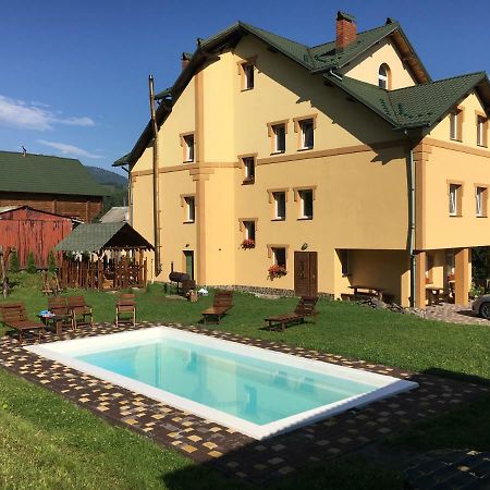 Гірська Палітра Slavske Exterior photo